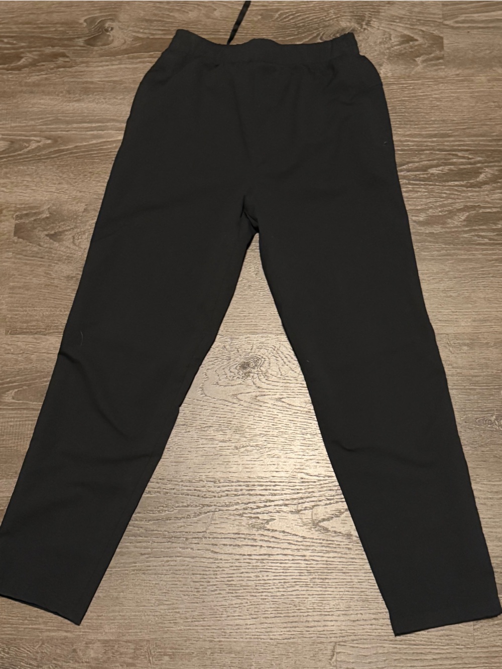 3 Lululemon joggers